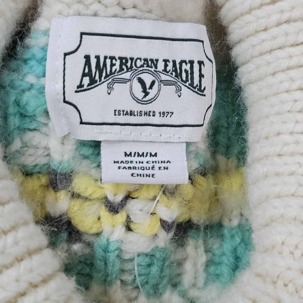 AE Oversized Fairisle Mock Neck Sweater Size Medium - Picture 11 of 13